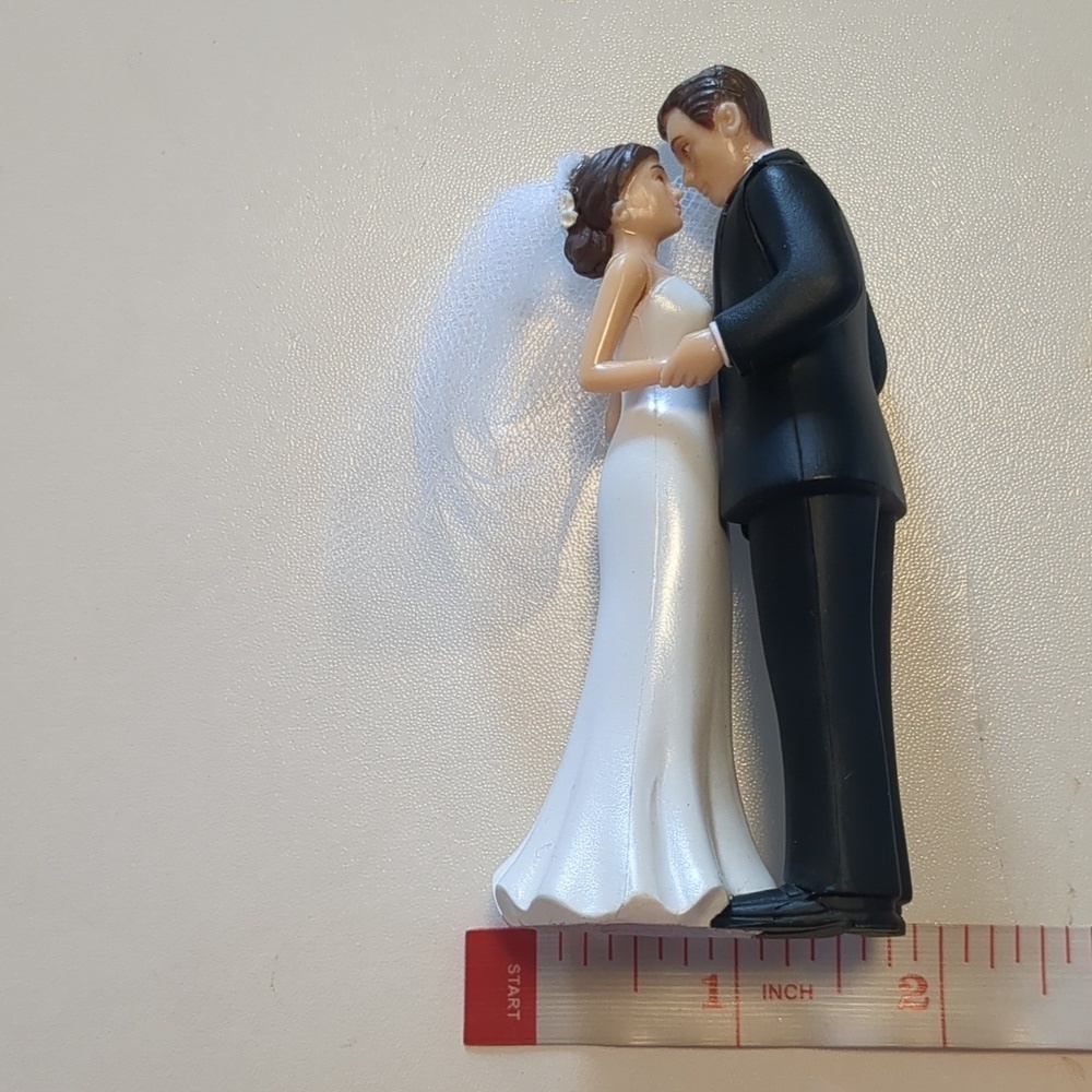 Cake Topper Figurine - Wedding - Picture 10 of 10